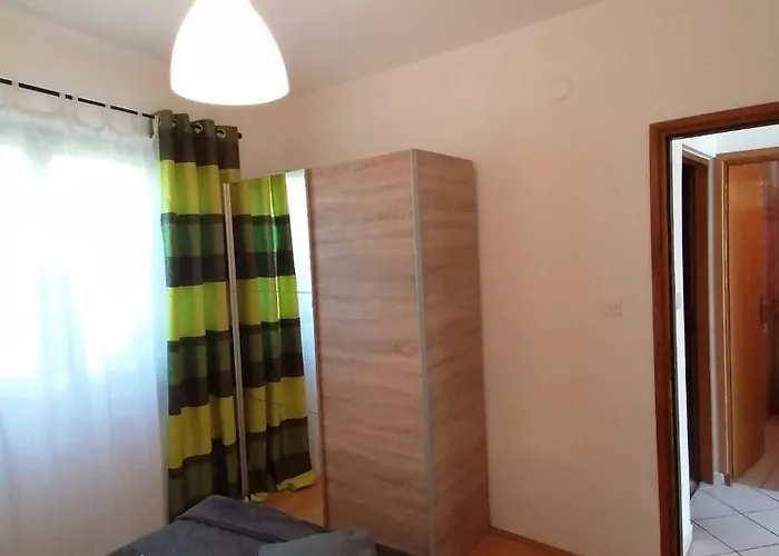 Andreja Апартаменты